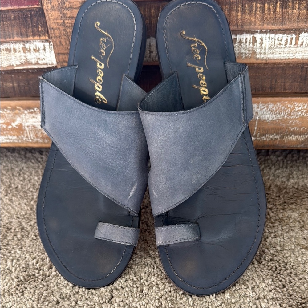 Free People Gray Minimalist Sandals with Toe Loop